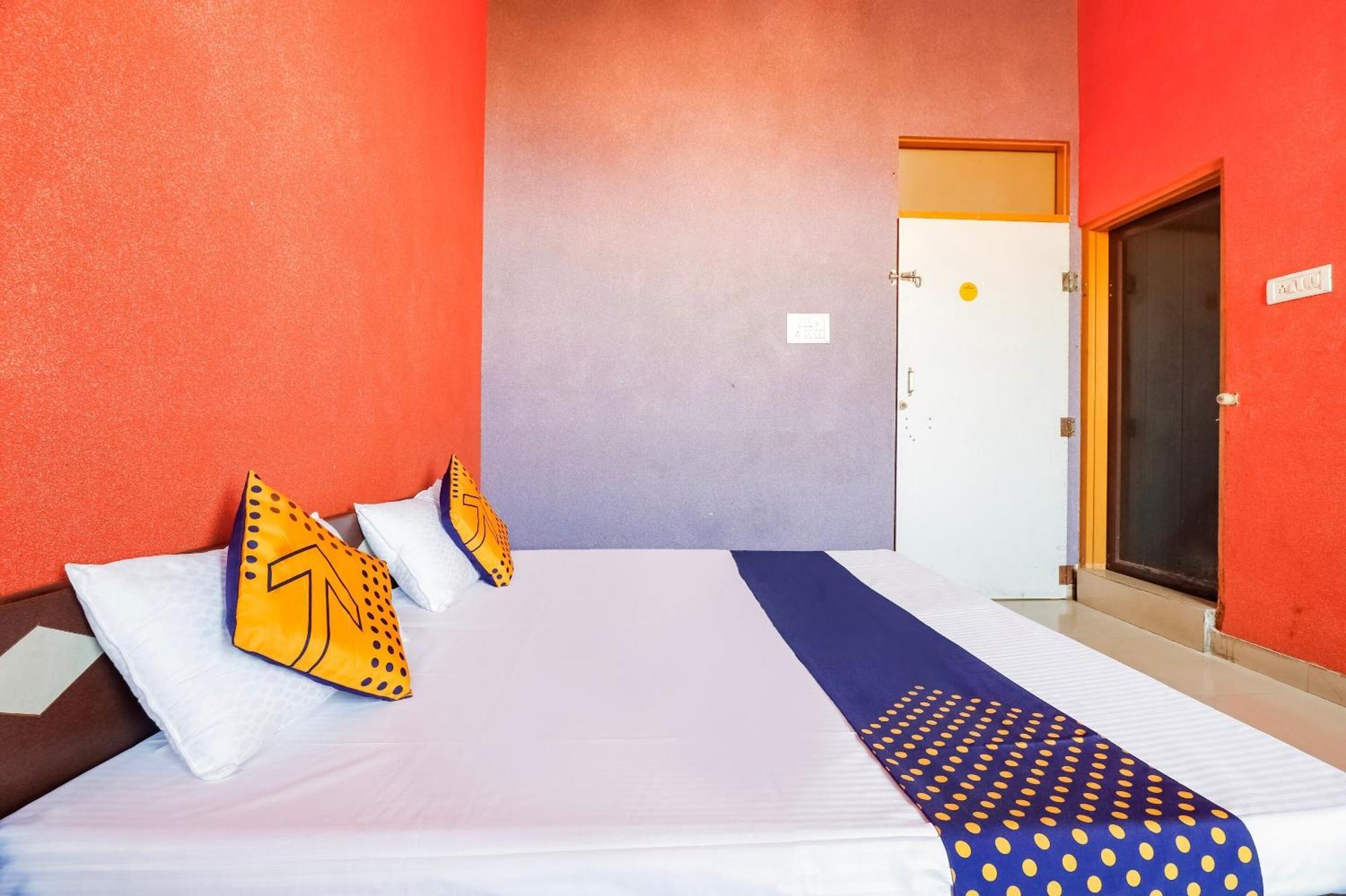 Spot On 68319 Hotel Nakhralo Rajasthan Resort Τζαϊπούρ Εξωτερικό φωτογραφία