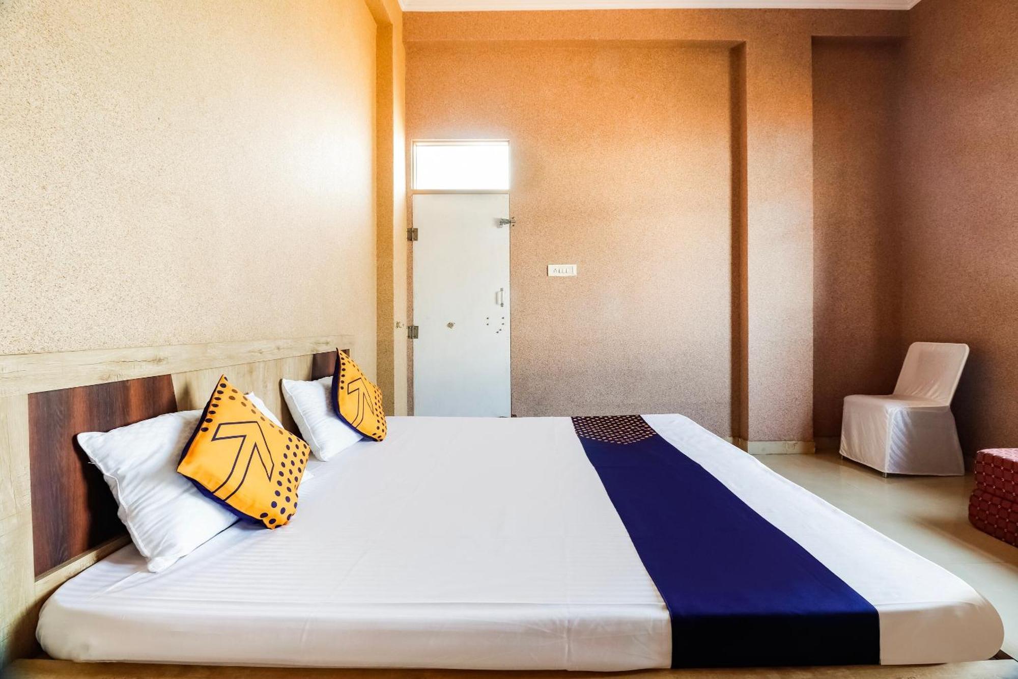 Spot On 68319 Hotel Nakhralo Rajasthan Resort Τζαϊπούρ Εξωτερικό φωτογραφία
